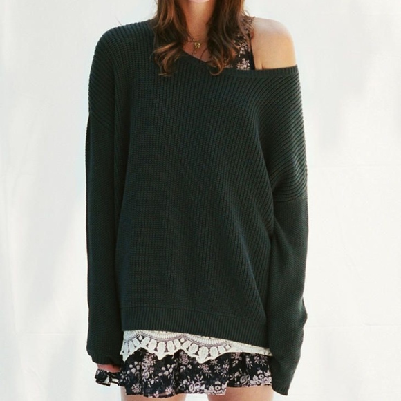 Anthropologie Sweaters - Pins & Needles sweater with lace detail